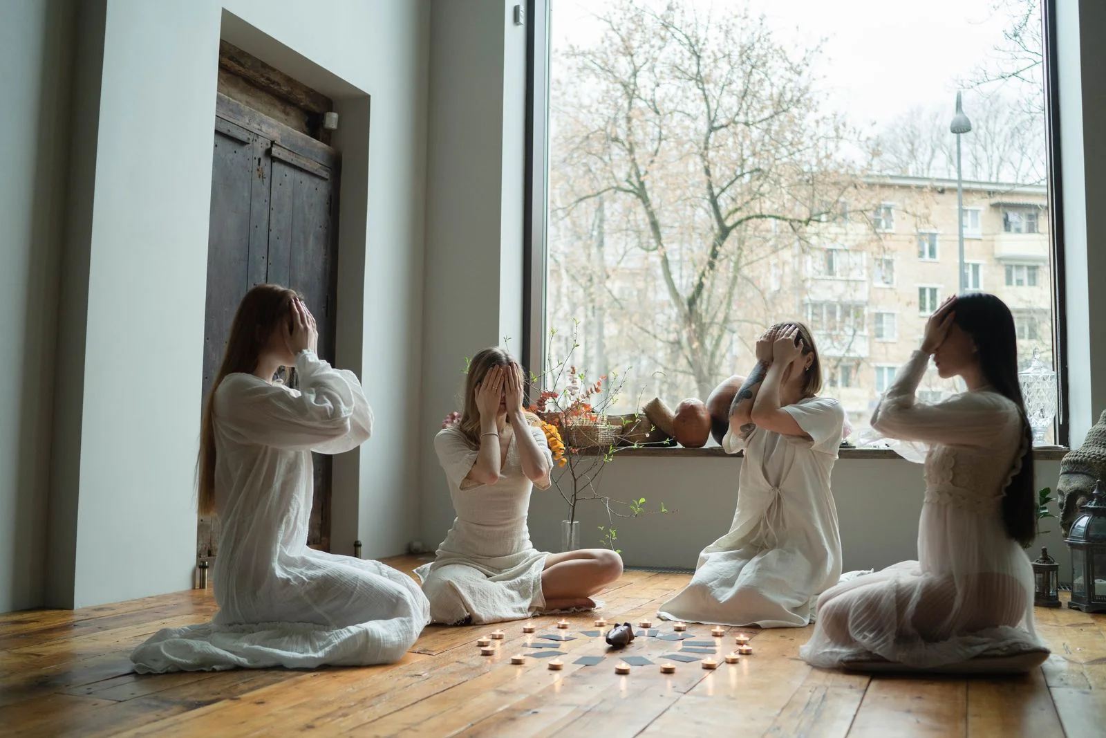 Jak tworzyć własne astrologiczne rytuały na pełnię i nów