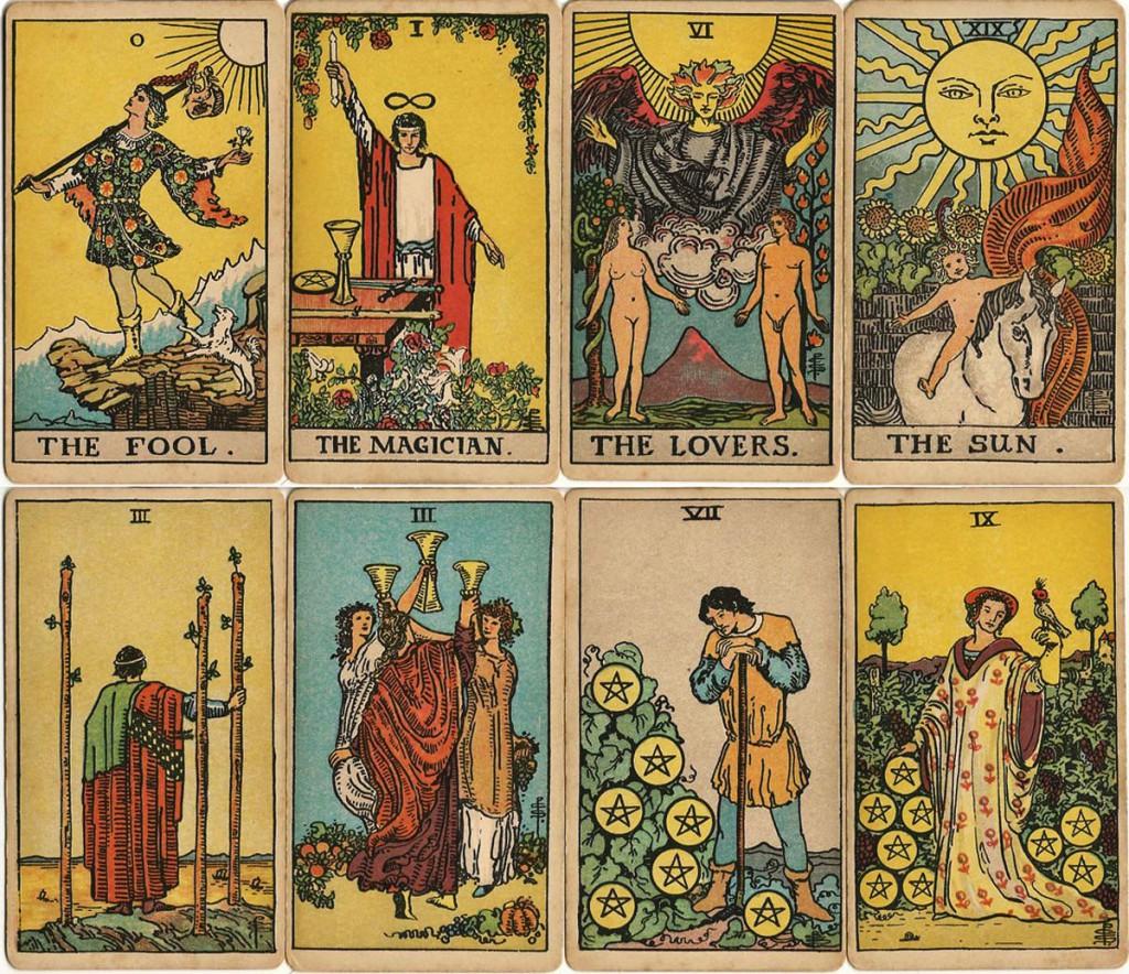 Tarot a rozwój świadomości – jak budować uważność?